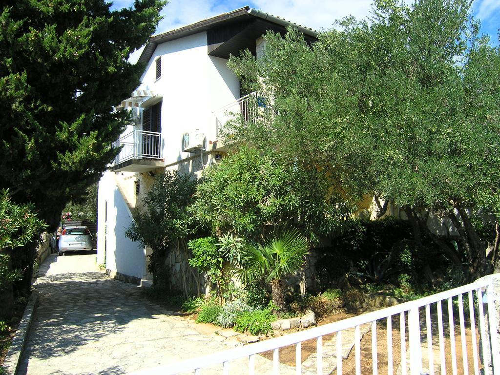 קרק Apartmani Plach מראה חיצוני תמונה